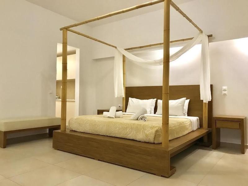 Queen Boutique Suites Mykonos Town Exterior photo